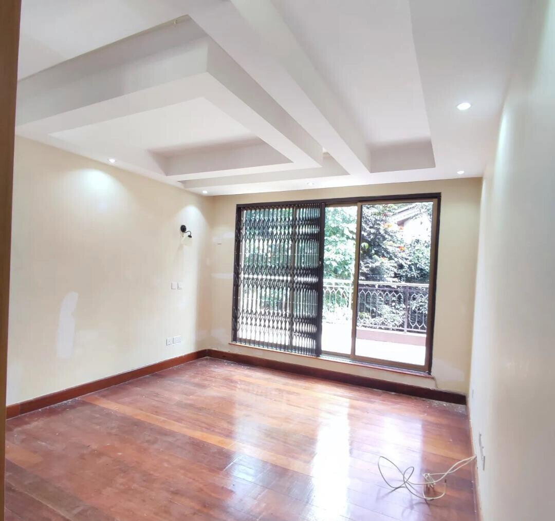 Jacuzzi & Manicured Garden 5BR Villa - Lavington