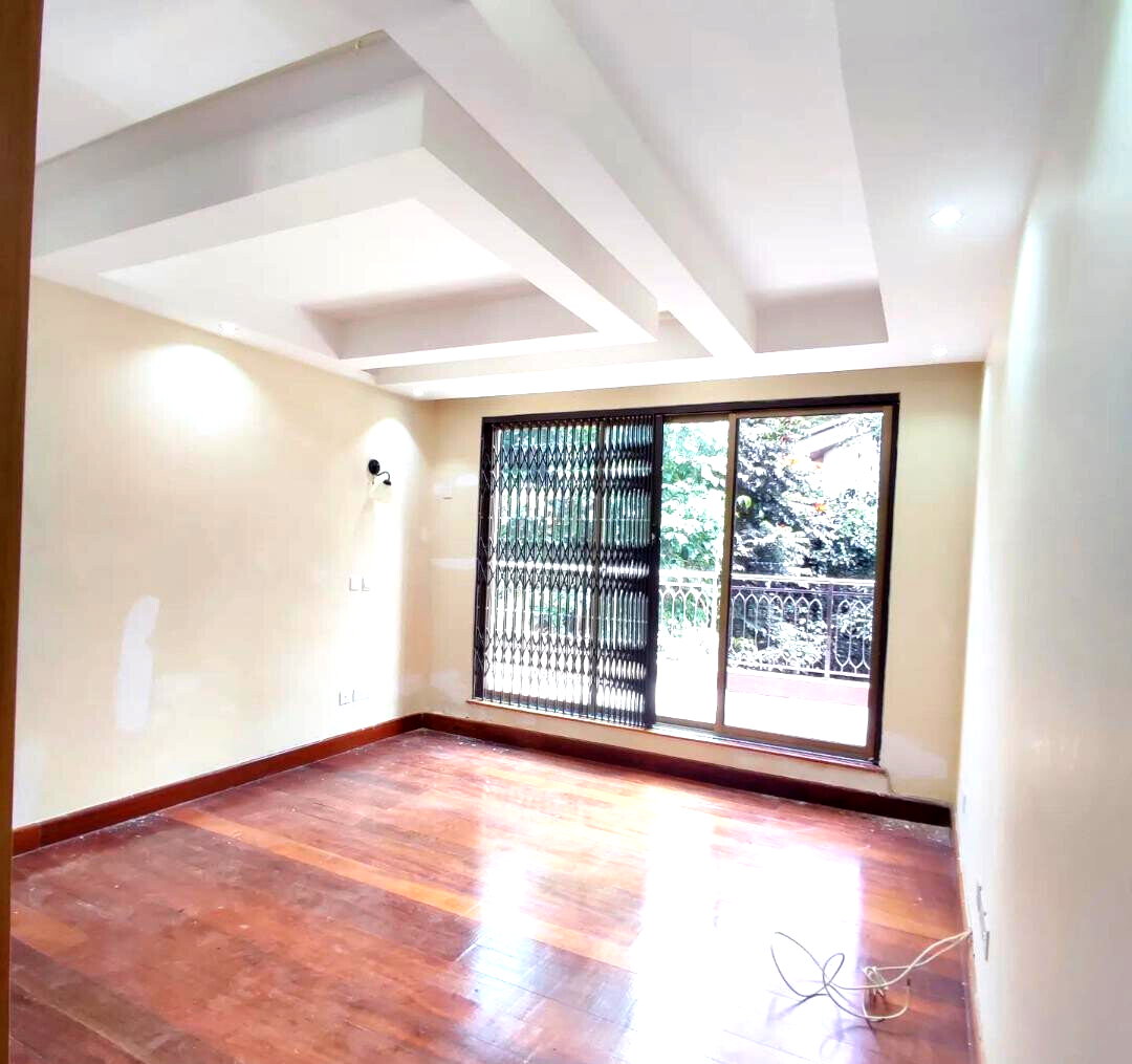 Jacuzzi & Manicured Garden 5BR Villa - Lavington