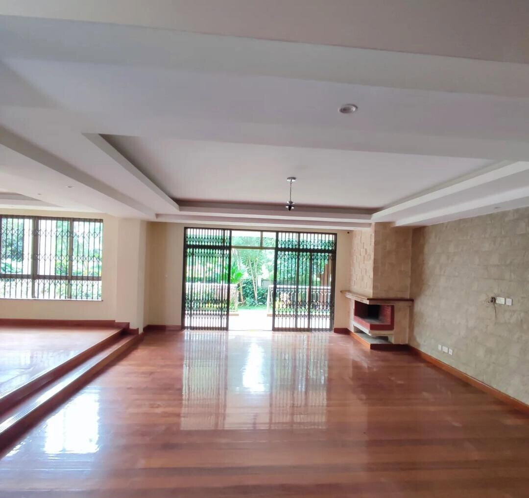 Jacuzzi & Manicured Garden 5BR Villa - Lavington