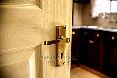 3bdrm Bungalow in Paradise Park Estate, Kinanie for Sale - Image 6