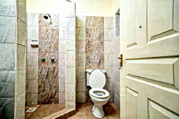 3bdrm Bungalow in Paradise Park Estate, Kinanie for Sale
