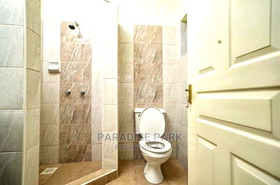 3bdrm Bungalow in Paradise Park Estate, Kinanie for Sale - Image 5