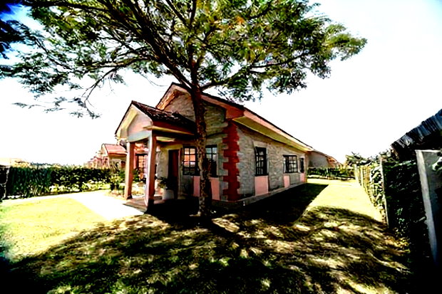 3bdrm Bungalow in Paradise Park Estate, Kinanie for Sale