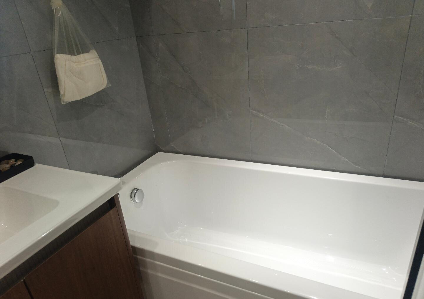 1BR En-Suite with Premium Finishes & Backup Power - Westlands