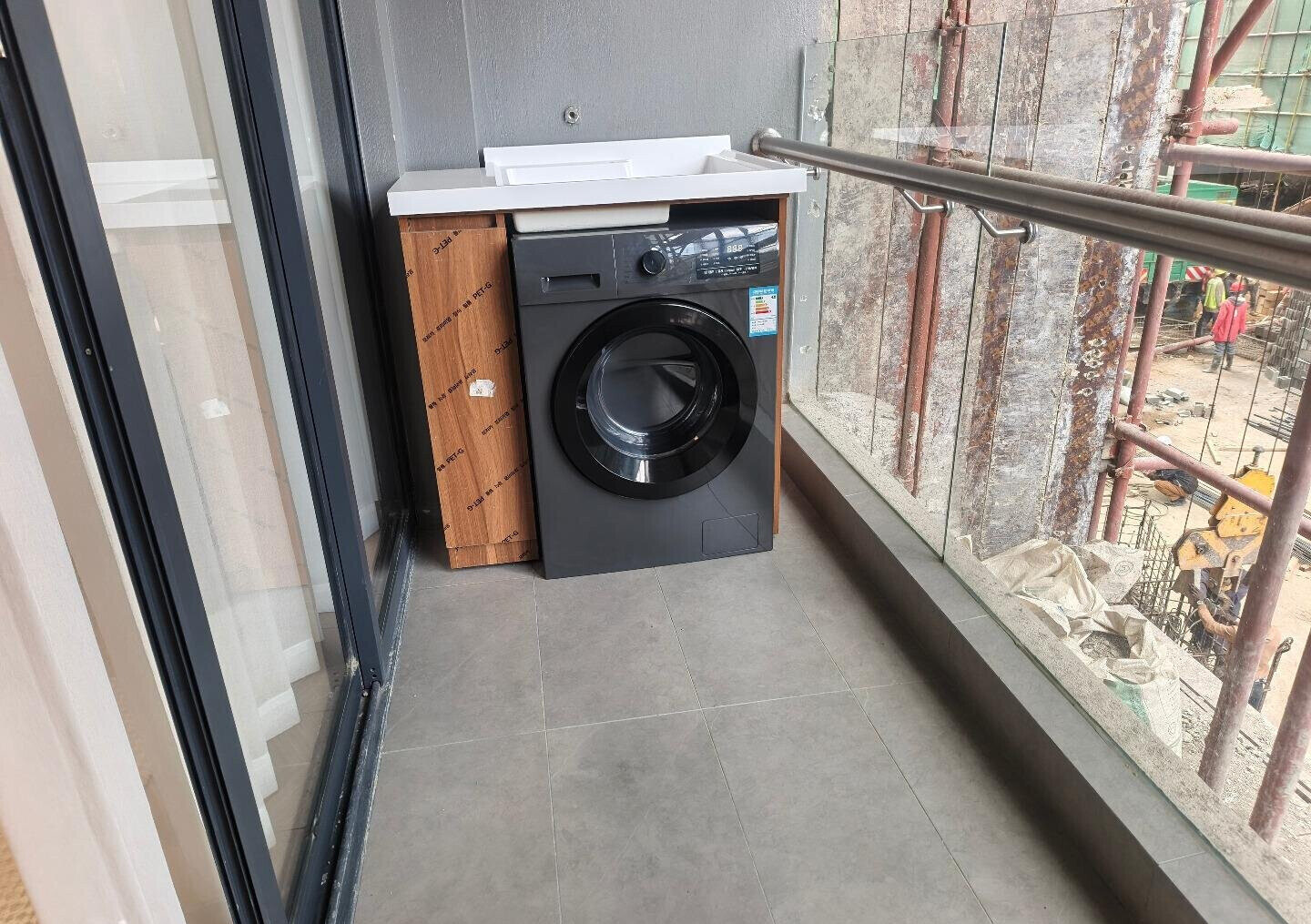 1BR En-Suite with Premium Finishes & Backup Power - Westlands
