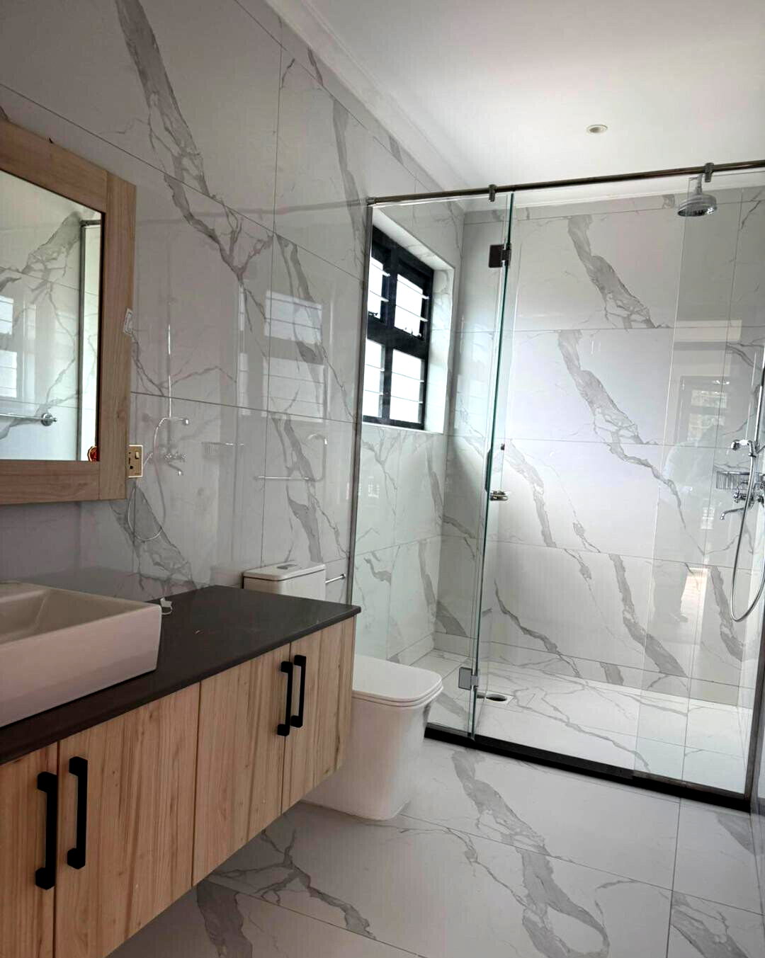 7-Bedroom All-Ensuite Townhouse on Acacia Drive - Runda