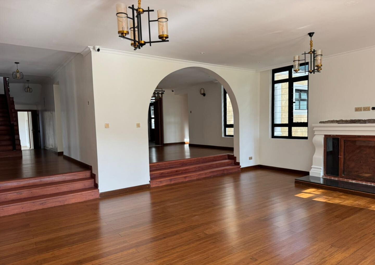 7-Bedroom All-Ensuite Townhouse on Acacia Drive - Runda