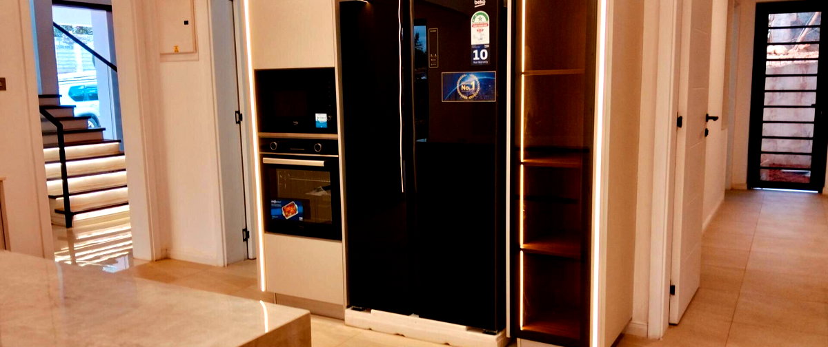 5-Ensuite Townhouse with Private Pool & DSQ - Lavington