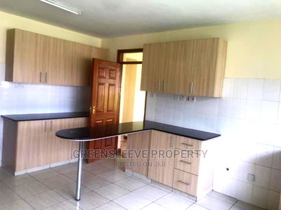 4bdrm Townhouse / Terrace in Hardy for rent - Image 8