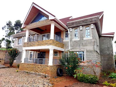 5bdrm Mansion in Sigona for sale - Image 1