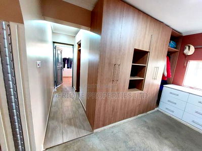 5bdrm Mansion in Sigona for sale - Image 16