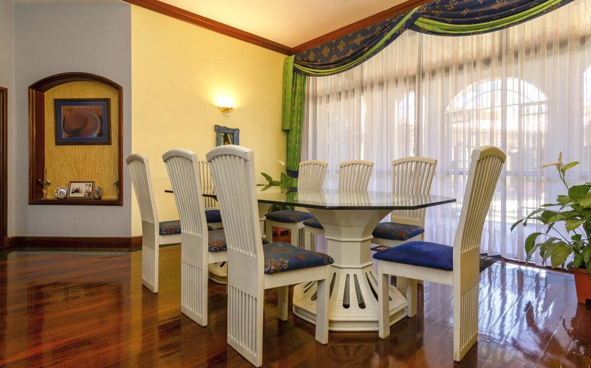 1-Acre 5BR All-Ensuite Townhouse with Private Garden - Kileleshwa