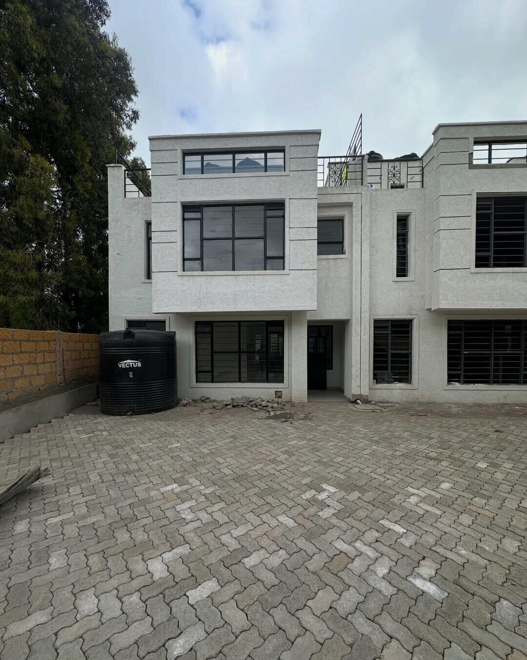 4BR Townhouse with Rooftop Terrace - Ngong Rd, Nairobi