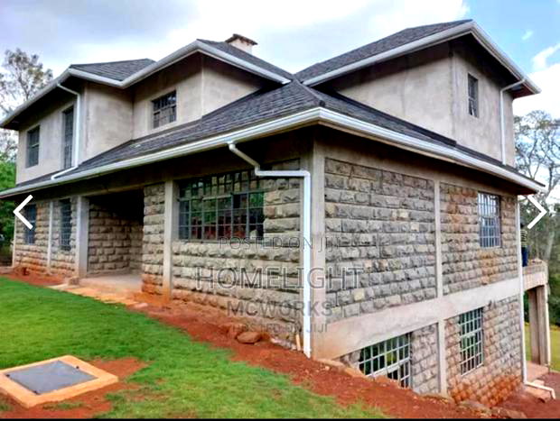 7bdrm Mansion in Kerarapon for sale