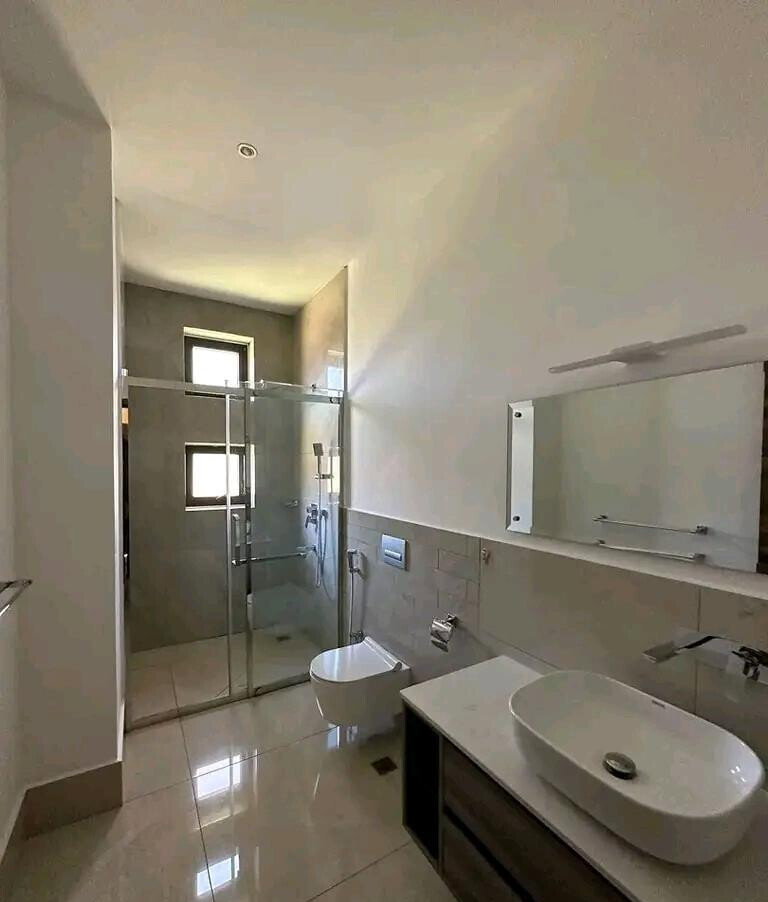 4-Bed Maisonette with Pool & Gym in Gated Karen – KES 72M
