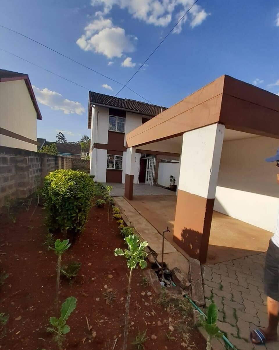 4BR Elegant Townhouse with Fireplace & Sunken Sitting - Westlands