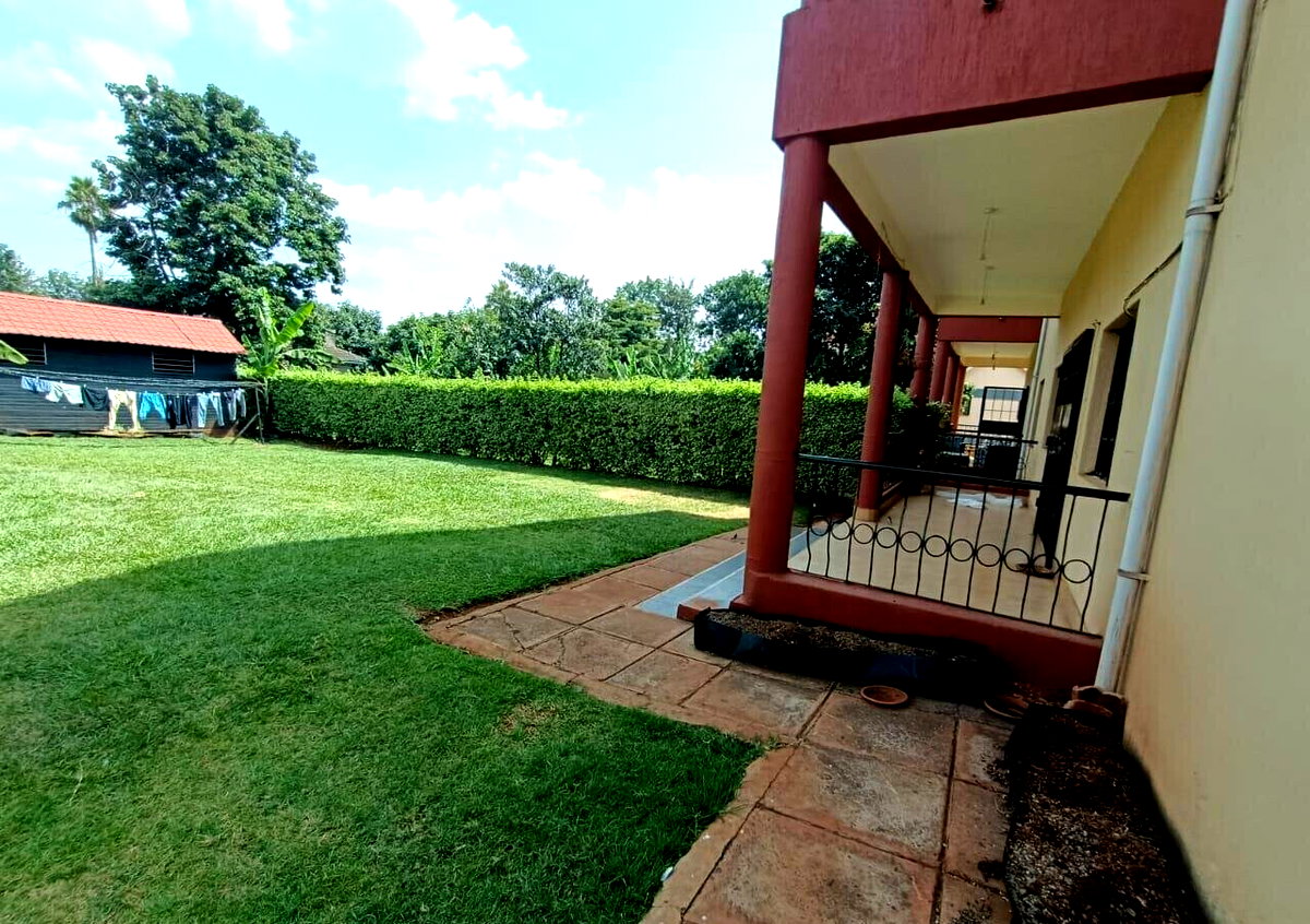 5BR All-Ensuite Townhouse with Private Garden - Runda Evergreen