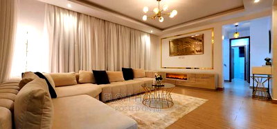 4bdrm Townhouse/Terrace in Kamakis for sale - Image 1