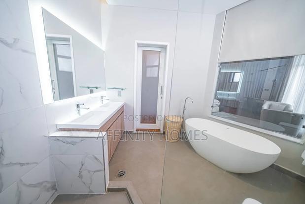 Furnished 2bdrm Penthouse in Mombasa Road for sale