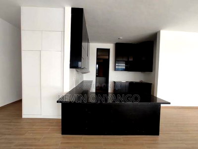 3bdrm Penthouse in Lavington for sale - Image 5