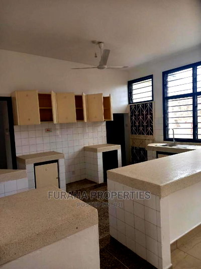 4bdrm Maisonette in Nyali for Sale - Image 7