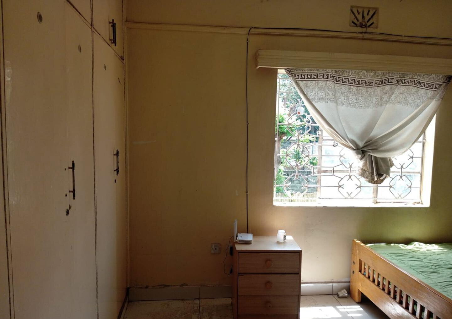 50x100 Plot 6BR Home in Bahati