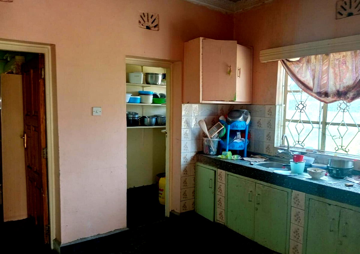 50x100 Plot 6BR Home in Bahati