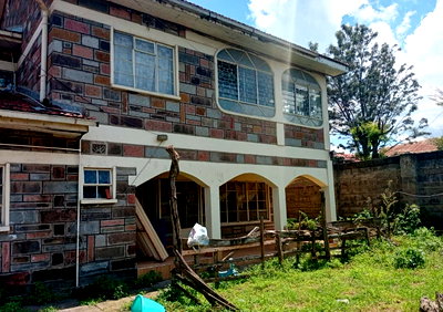 50x100 Plot 6BR Home in Bahati
