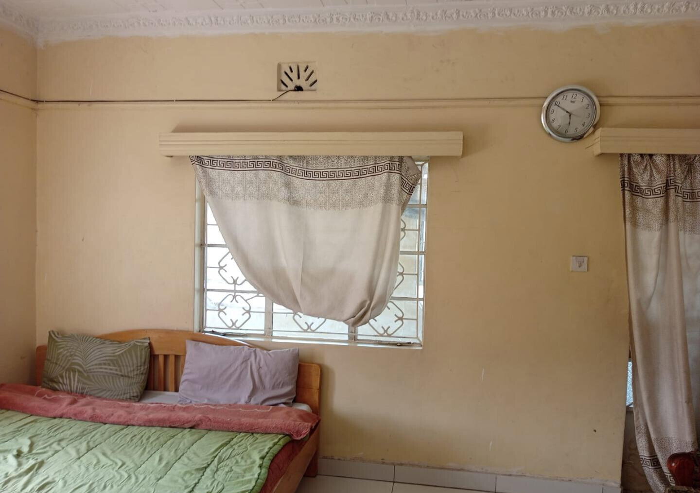 50x100 Plot 6BR Home in Bahati