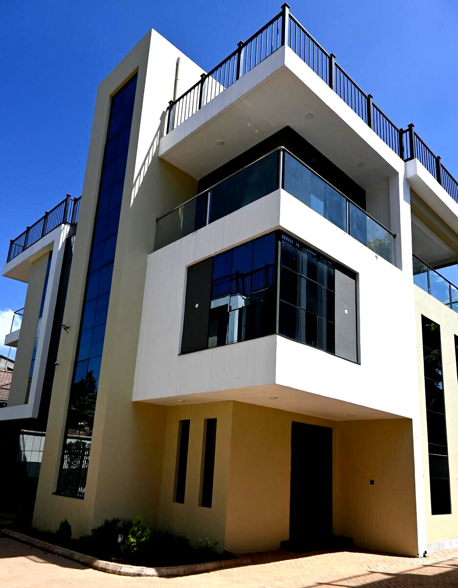 Distress Sale: New 5-Ensuite Villa with DSQ - Lavington