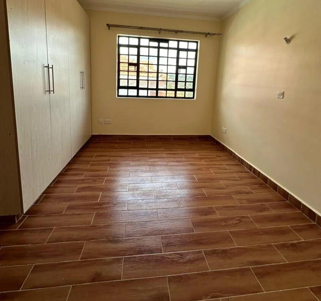 4BR Townhouse with Fireplace & DSQ - Ngong Gated Community