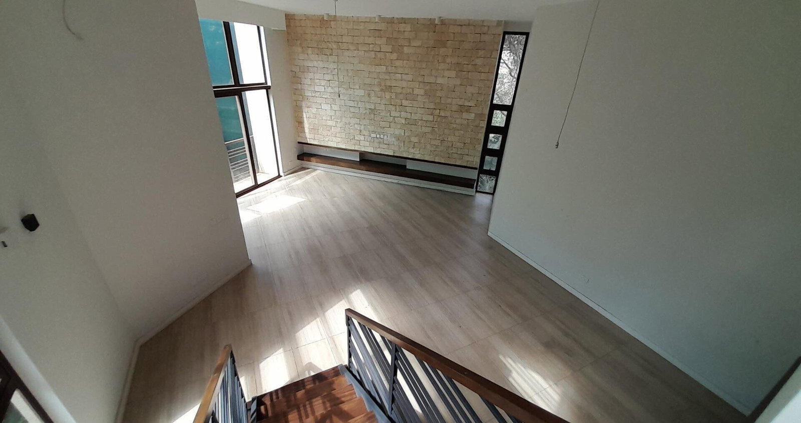 4-Ensuite Townhouse with Rooftop Lounge & DSQ - Lavington