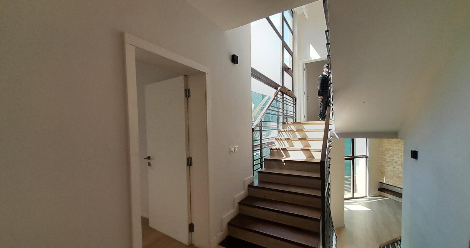 4-Ensuite Townhouse with Rooftop Lounge & DSQ - Lavington