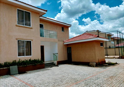 4BR Townhouse with DSQ & Pool in Gated Gataka - KES 16.9M