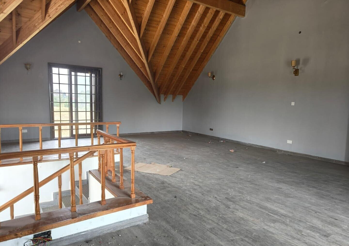 6-Bed Maisonette on Half Acre with Gym & Sauna – Karen
