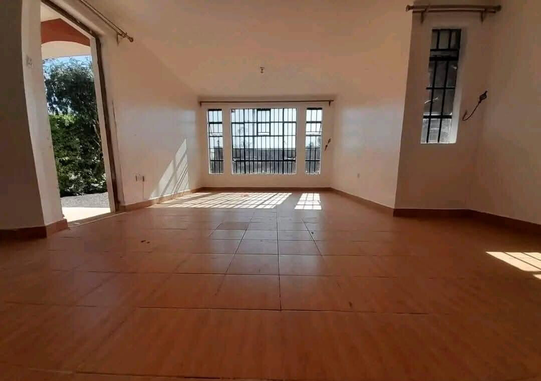 4 En-Suite Villa with Stream & Lush Gardens - Syokimau