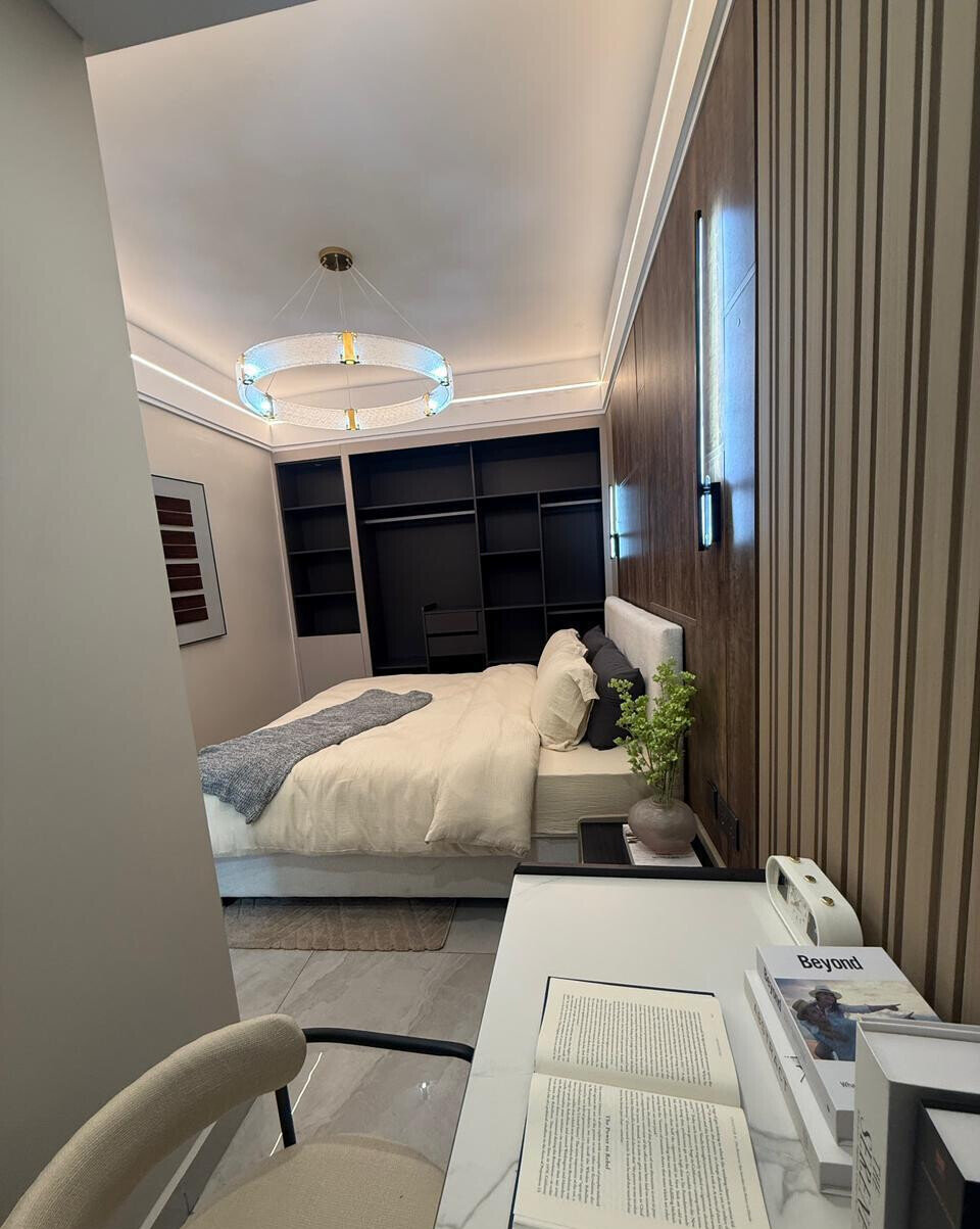 28-Floor Tower Living with Rooftop Pool & Gym - Westlands