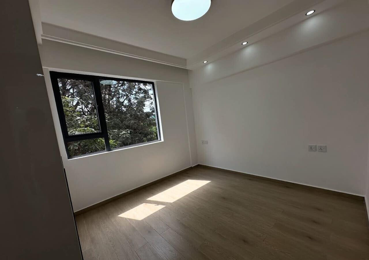 6-Ensuite Villa with Rooftop Terrace & DSQ – Karen