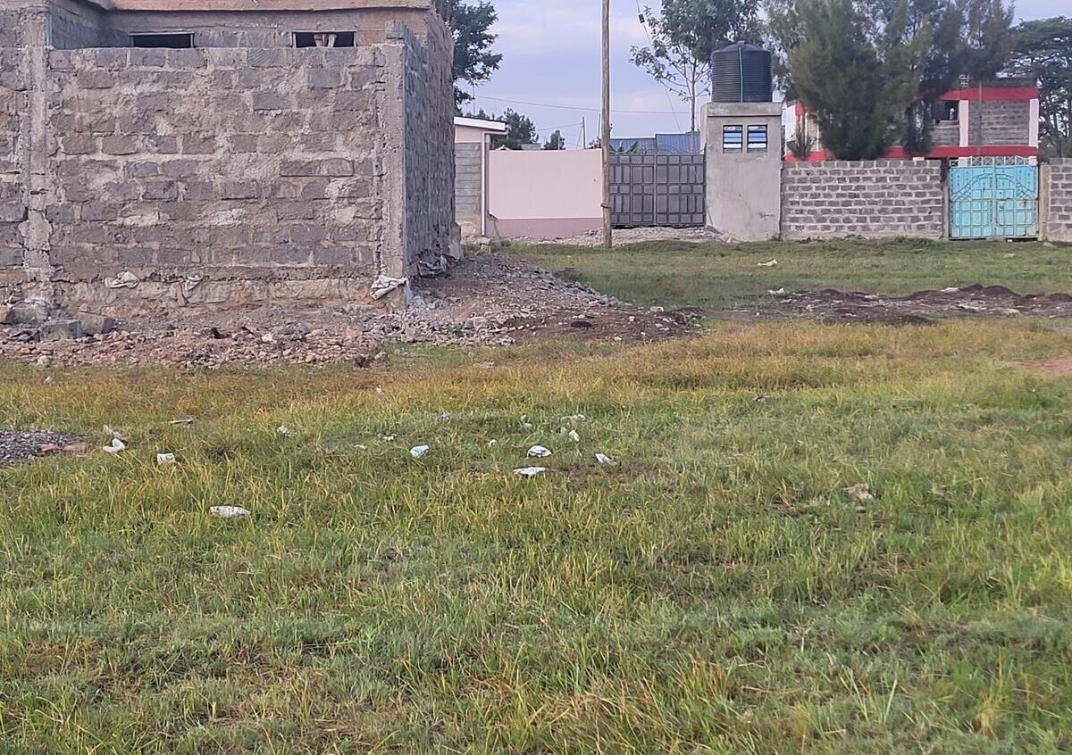 0.1 Acre Garden Plot with Parking for KSh 1.6M