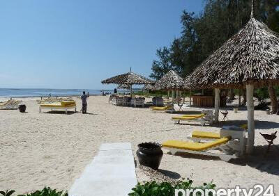 Beachfront Hotel in Malindi for KSh 480M