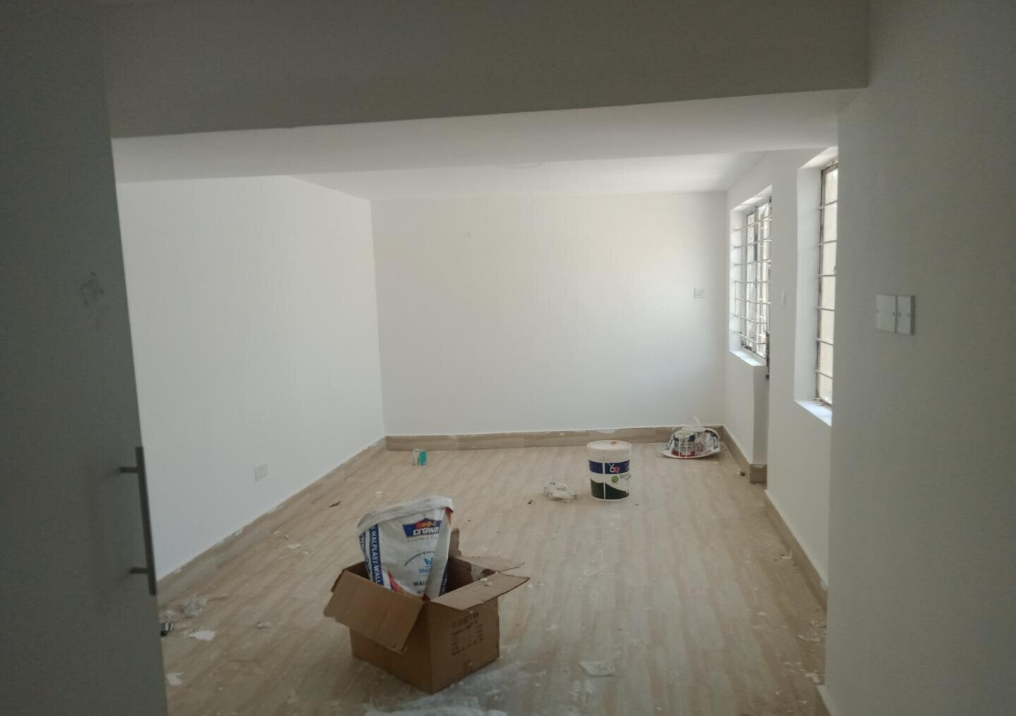 Modernised 4BR Townhouse with SQ & Private Garden - Westlands