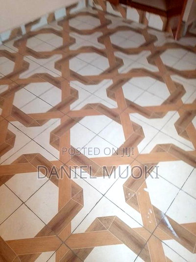 2 Bedrooms to Let - Image 1