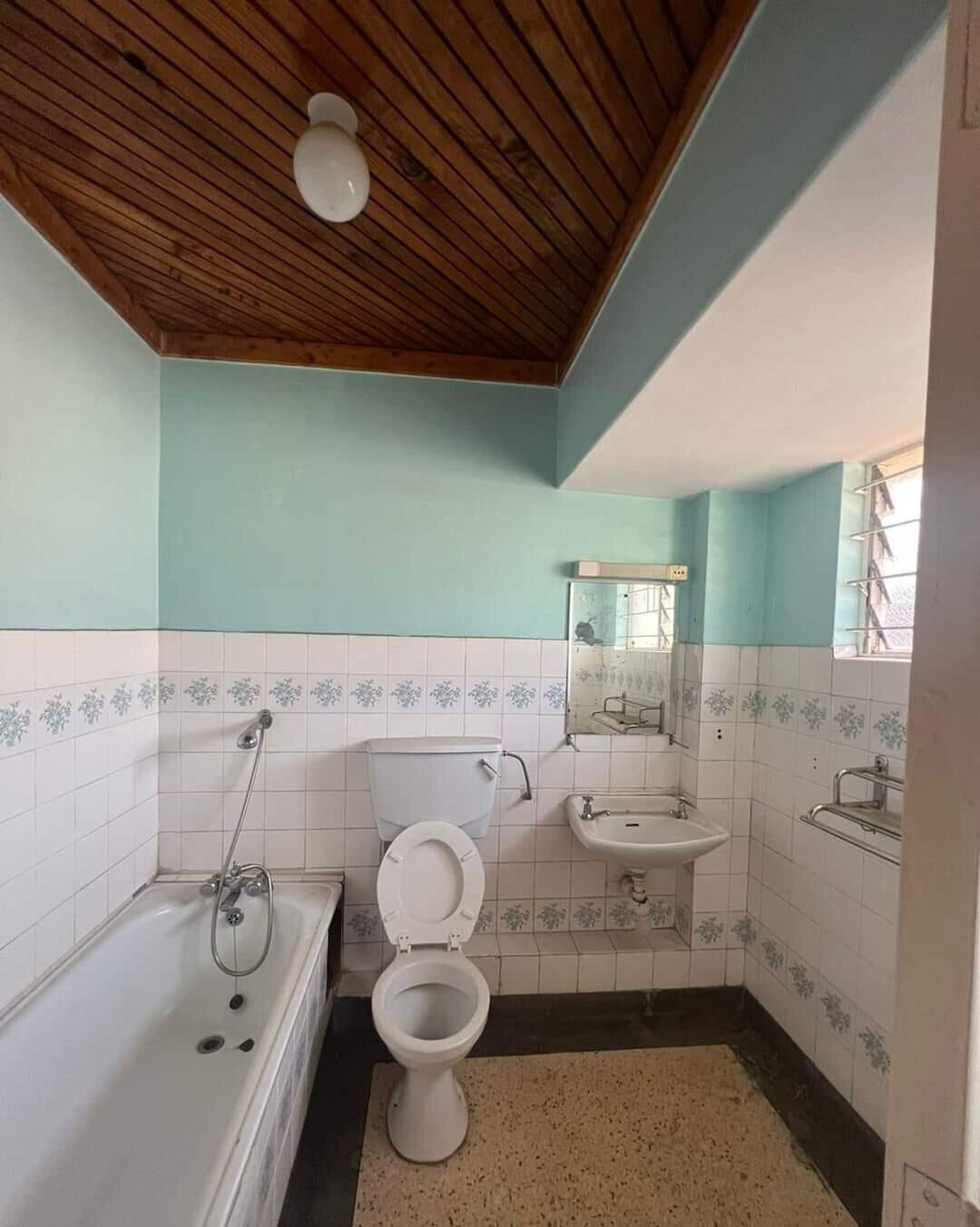 Semi-Detached 4BR Maisonette with DSQ & Private Garden - Kileleshwa