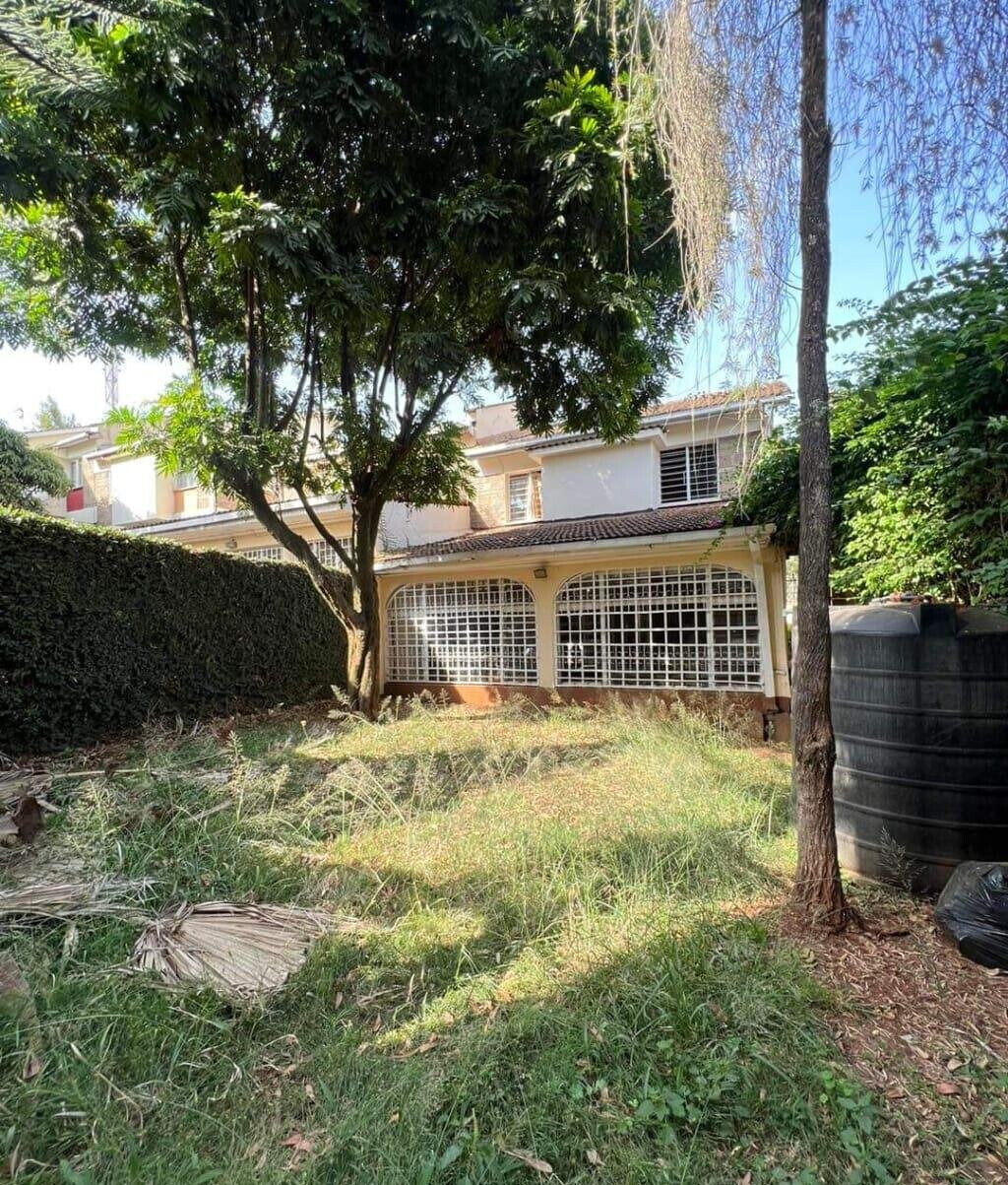 Semi-Detached 4BR Maisonette with DSQ & Private Garden - Kileleshwa