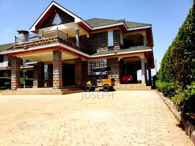 4bdrm Townhouse/Terrace in Thika Green Phase 1, Bendor Estate for sale - Image 2