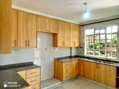 3bdrm Block of Flats in Thome for rent - Image 3