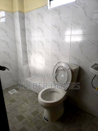 3bdrm Maisonette in Kitengela for rent - Image 9