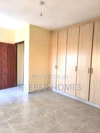 3bdrm Maisonette in Kitengela for rent - Image 14