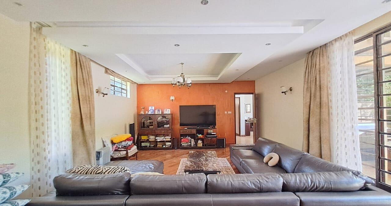 4-Ensuite Townhouse with Private Pool & Power Backup - Lower Kabete