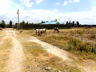 50*100 Plot for Sale in Pipeline 300mts From Tarmac - Image 2
